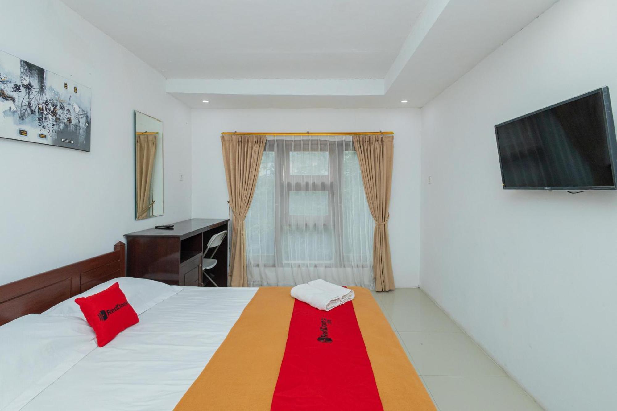 Reddoorz Syariah At Wisma Djokorio Poncokusumo Malang Exteriör bild
